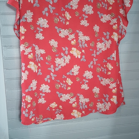 Adrienne Vittadini blouse sz small floral design - Picture 6 of 6